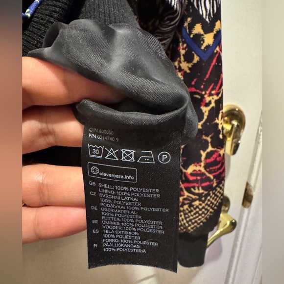 H&M Multicolor Patterned Bomber Jacket - Picture 7 of 15